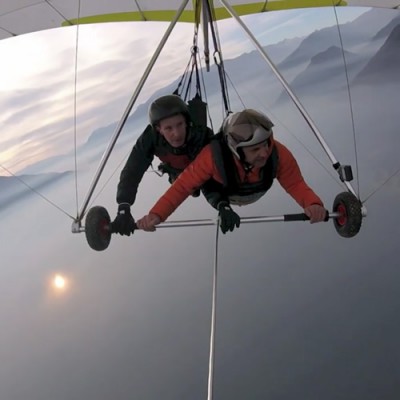 Deltaplano biposto sul Lago...