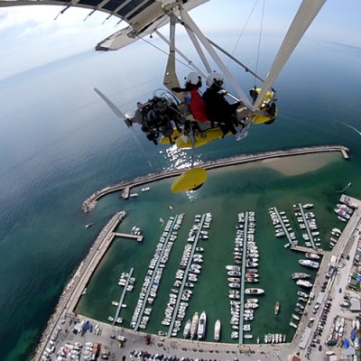 Volare in deltamotore sul Conero