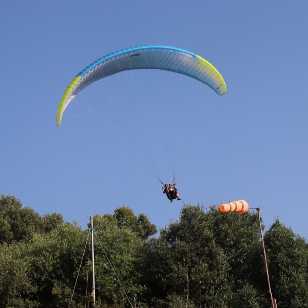 Parapendio biposto a Paestum - Capaccio