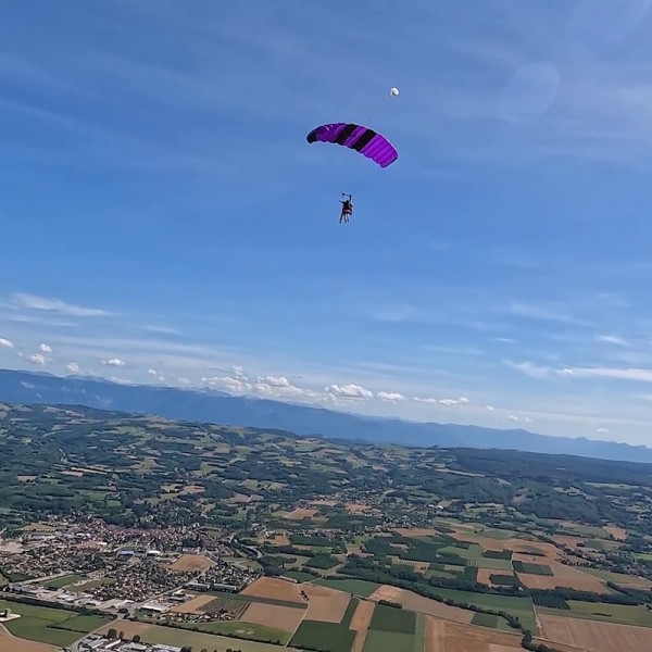 Lancio dall'elicottero 4000 mt con tuta alare biposto