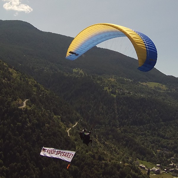 Dichiarazione di matrimonio in volo
