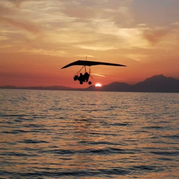Volare in deltamotore a Salerno 30 minuti