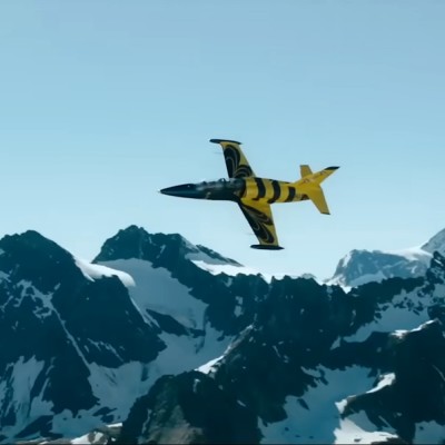 Volare in Valle d'Aosta sul jet L39 Albatros
