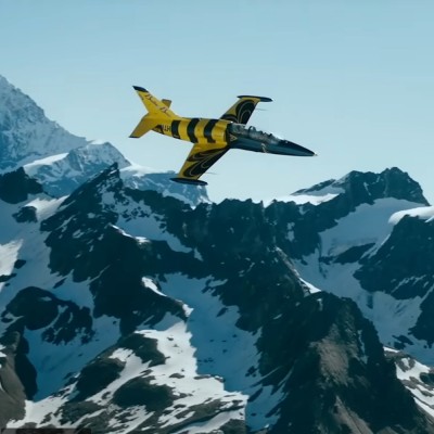 Volare in Valle d'Aosta sul jet L39 Albatros