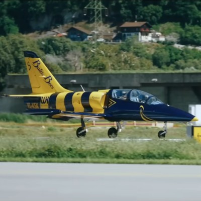 Volare in Valle d'Aosta sul jet L39 Albatros
