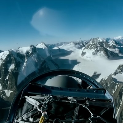Volare in Valle d'Aosta sul jet L39 Albatros